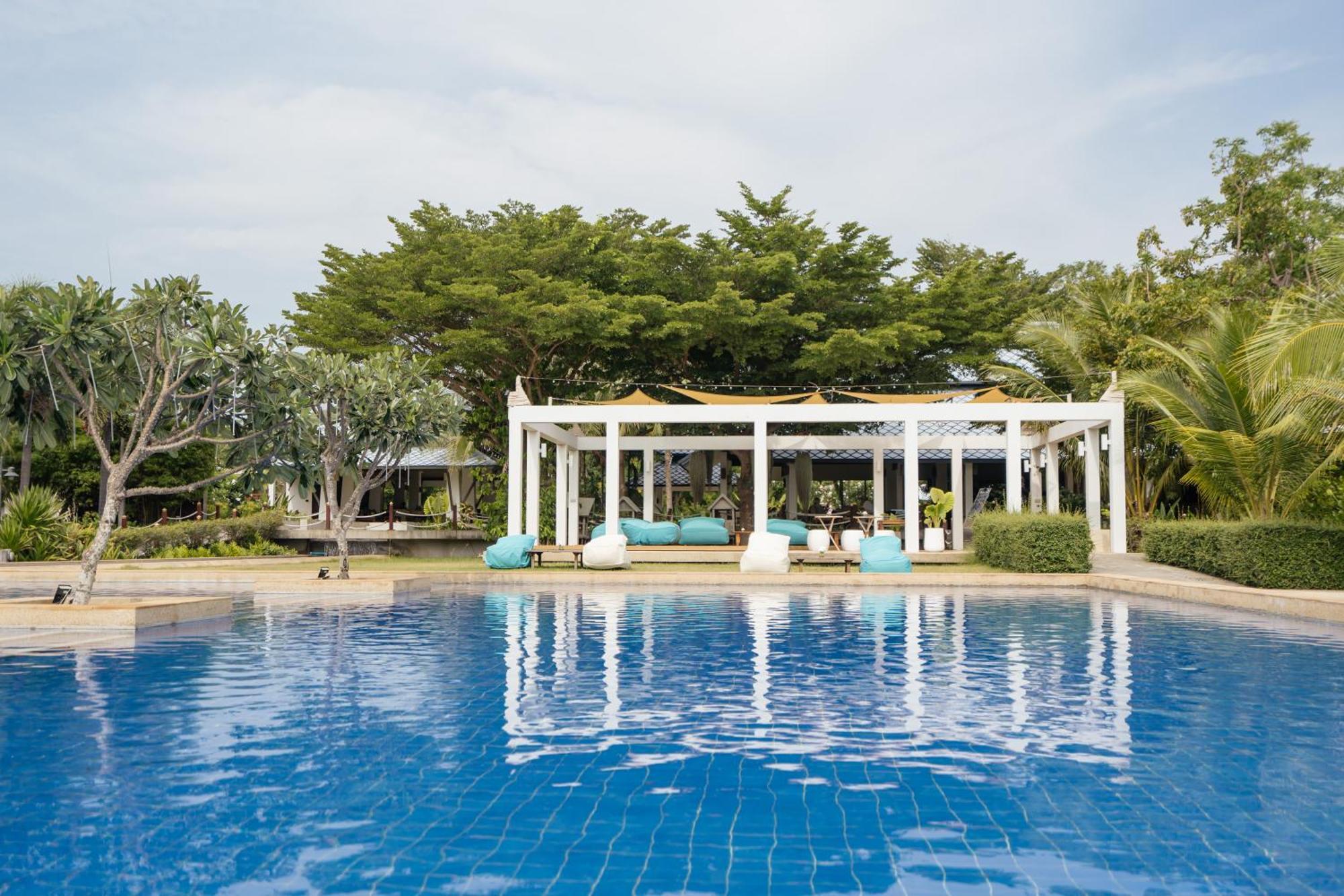 Sirarun Resort Бан Крут Экстерьер фото